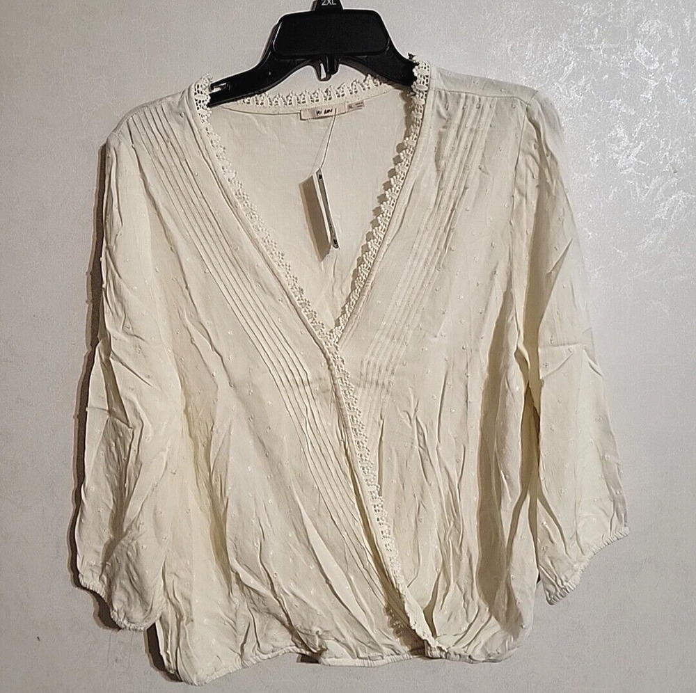 Mi Ami Francesca's Long Sleeve louse Off White Lightweight Embroidered sz XL
